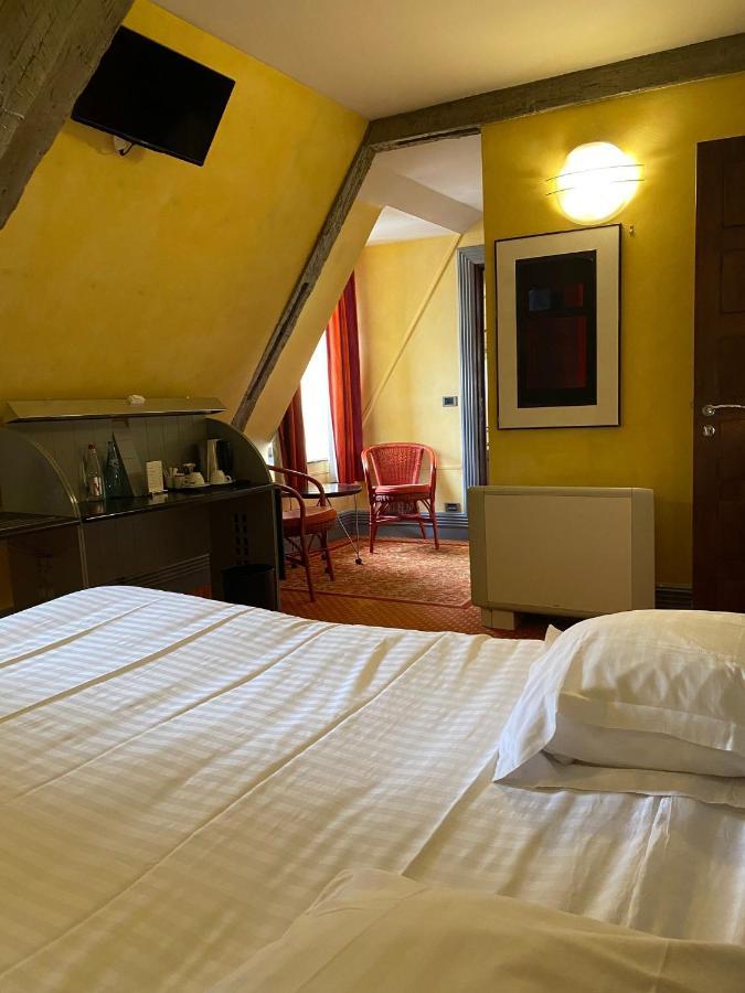 Maison Kammerzell - Hotel & Restaurant Strasburgo Esterno foto
